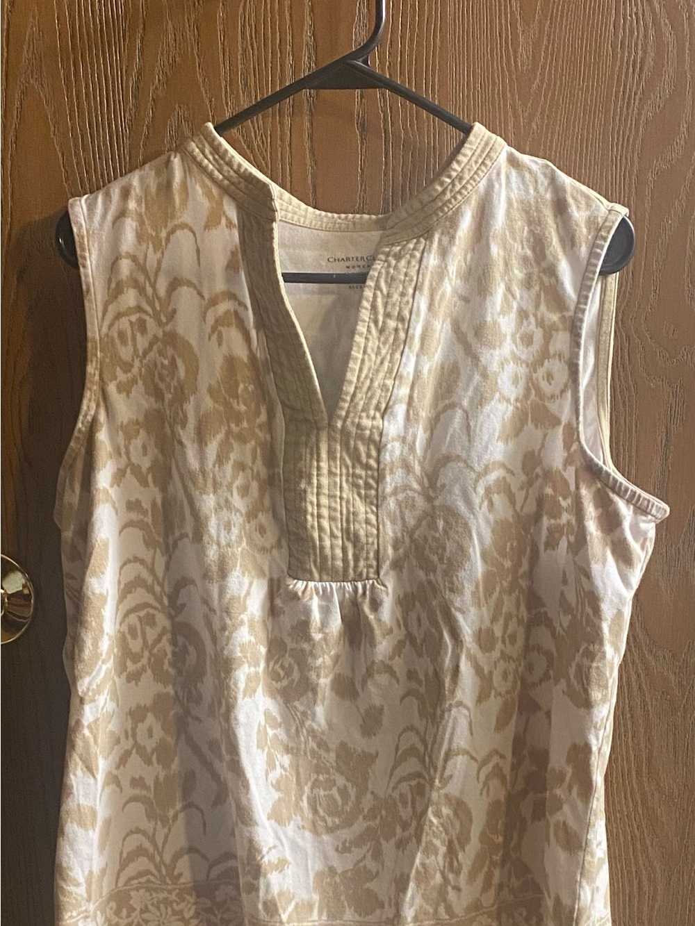 Charter Club Cream and Tan Sleeveless Notch-Neck Camisole